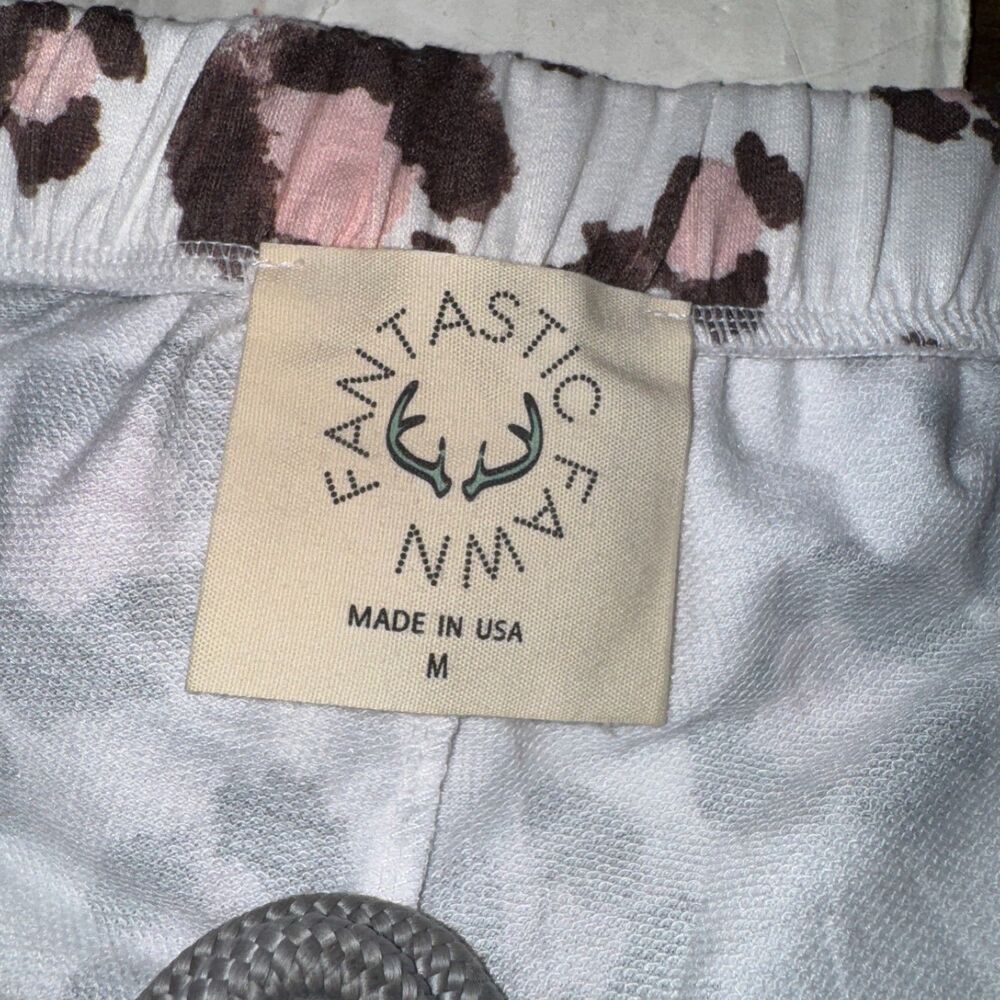 Fantastic Fawn Pajama Set Medium Shorts Tee Animal Print Brown Leopard - Picture 8 of 8